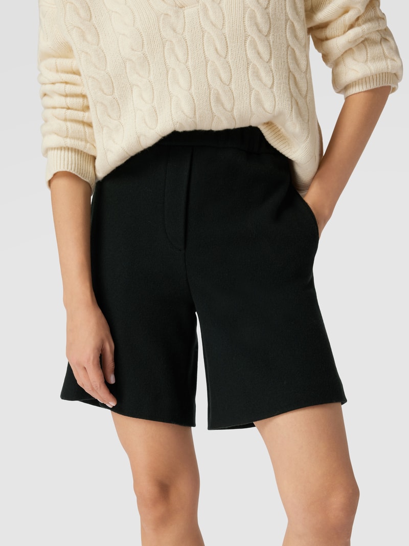 Sweatshorts aus Fleece in dunkelgrün