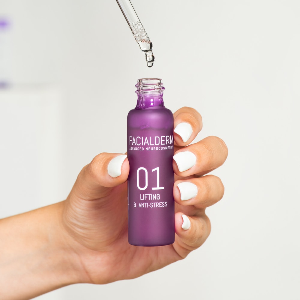 facialderm FACIALDERM SERUM BOOSTER LIFTING & ANTISTRESS serum