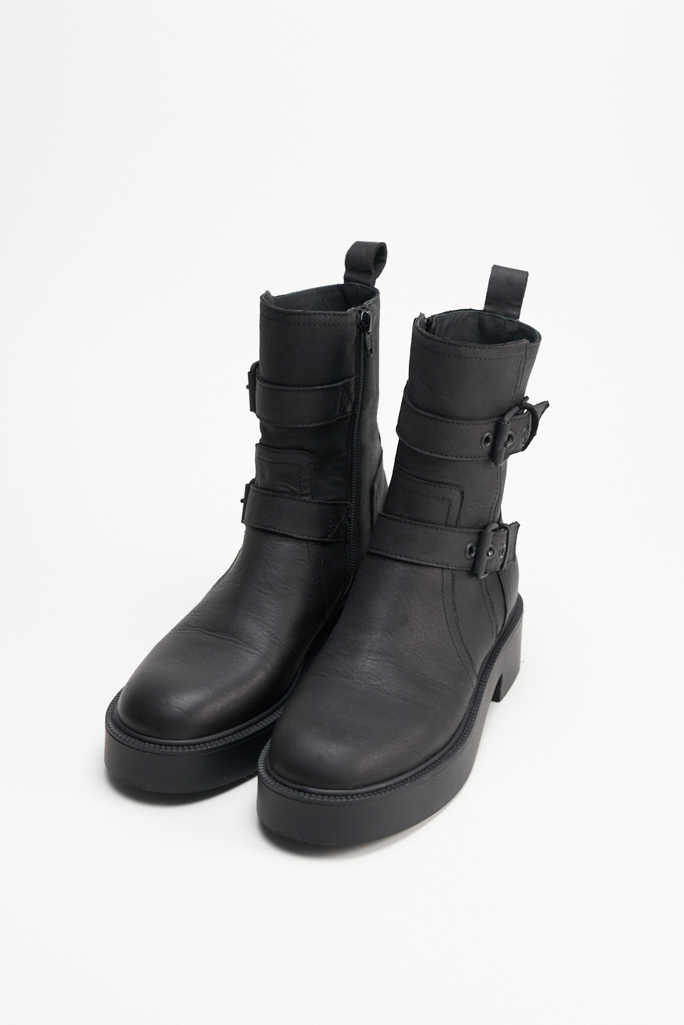 CPH641 washed vitello black