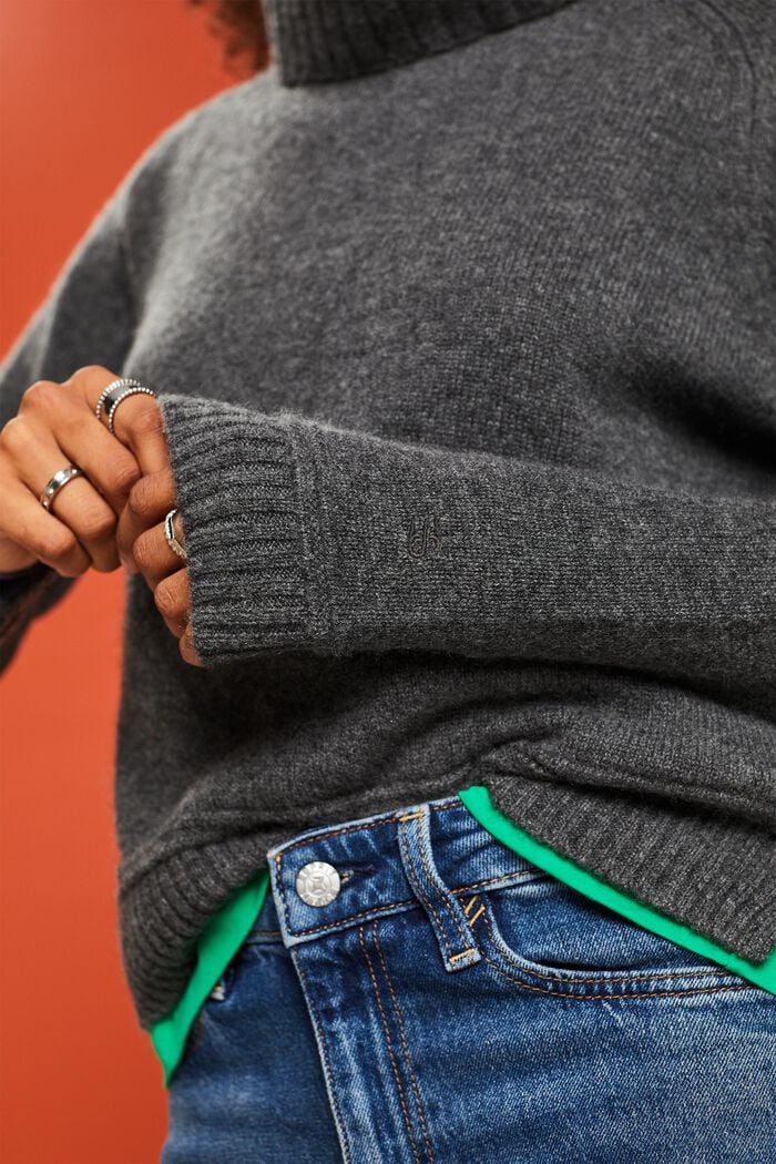 Kaschmirpullover mit Turtleneck