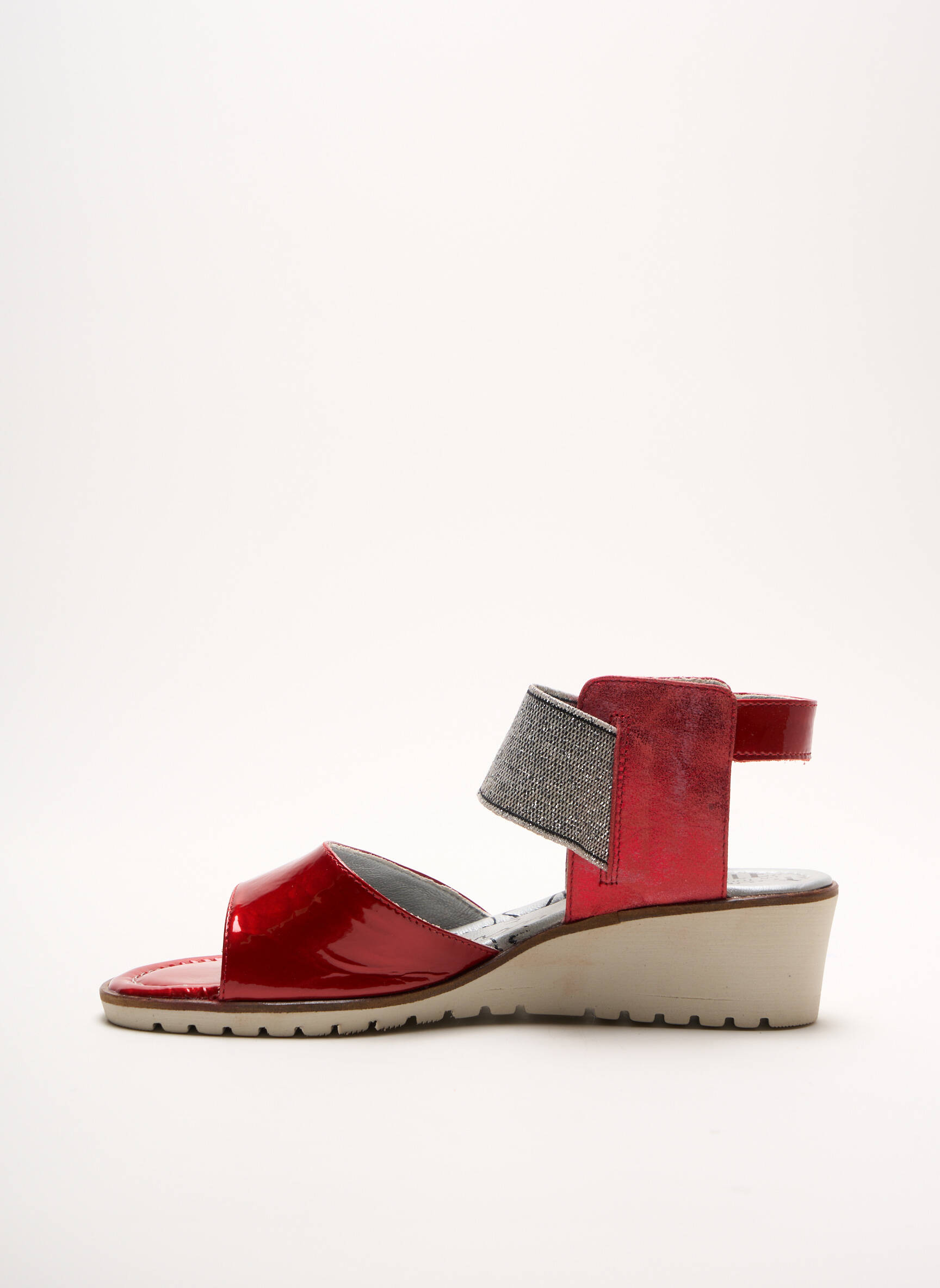 Un Tour En Ville Sandales Nu Pieds Femme couleur rouge