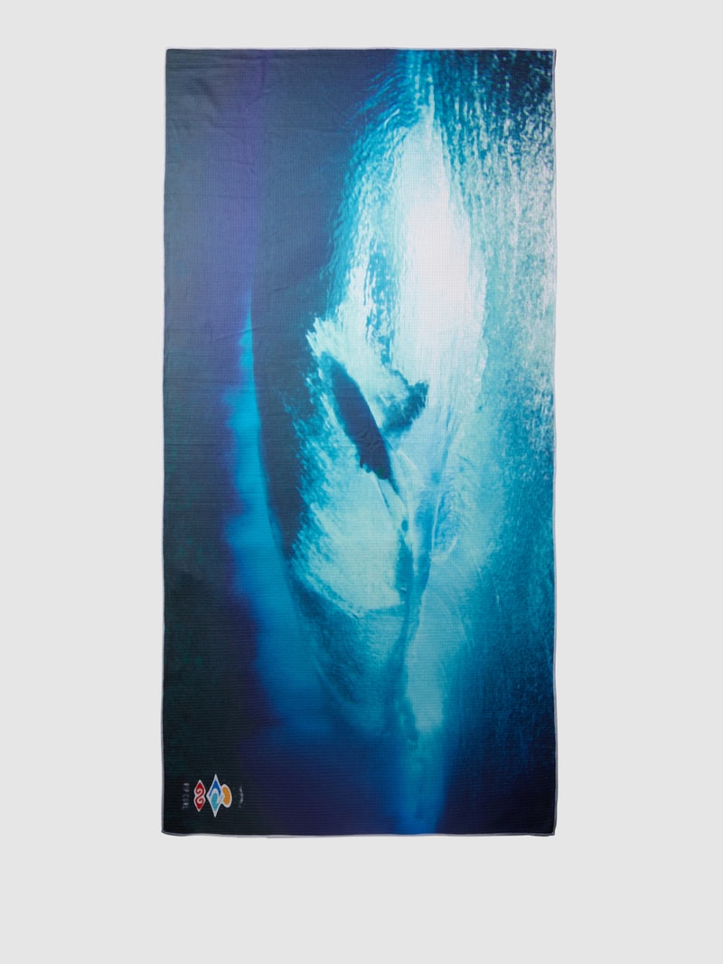 Strandtuch mit Motiv-Print in blau