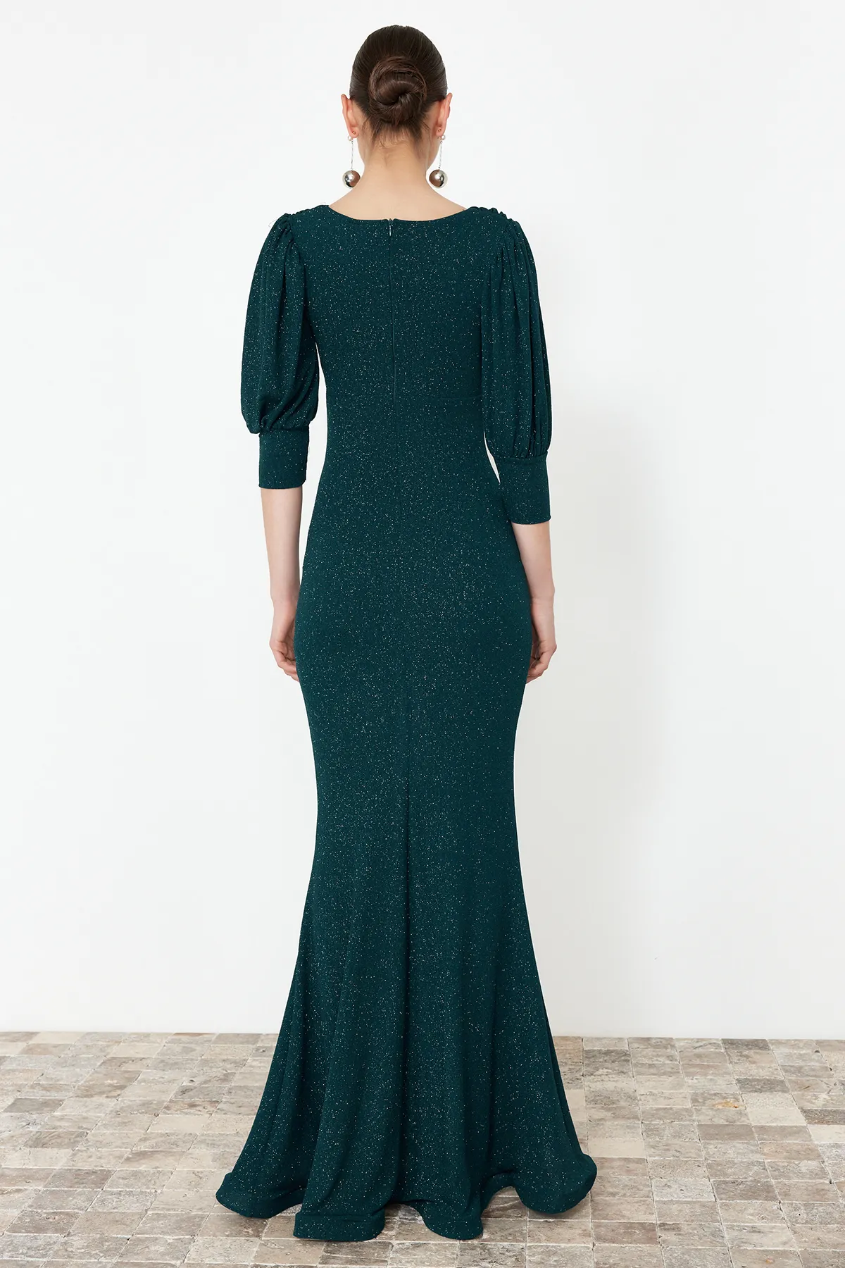 Trendyol Collection  Smaragdgrünes drapiertes, gestricktes, langes, stilvolles Abendkleid TPRSS24AE00104