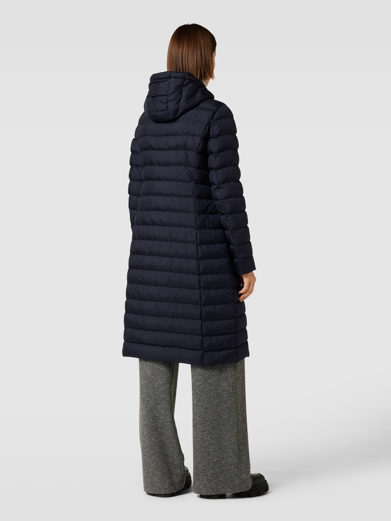 Steppmantel mit Kapuze in marineblau