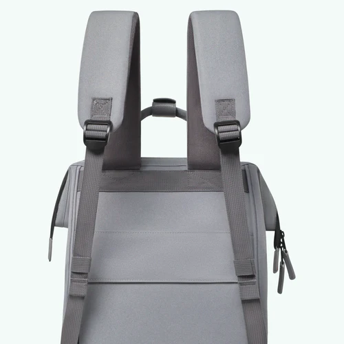 Adventurer Medium Backpack Poitiers Grey