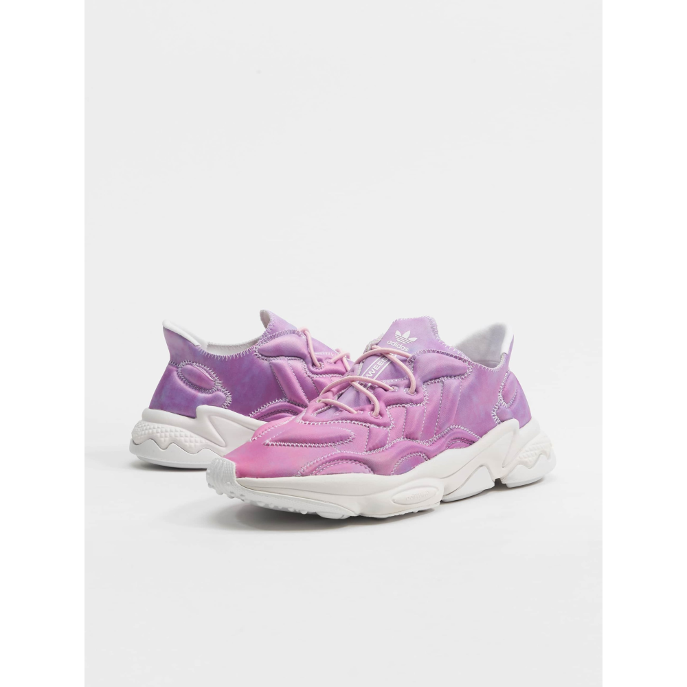 adidas Ozweego Tech Q47253 / pink
