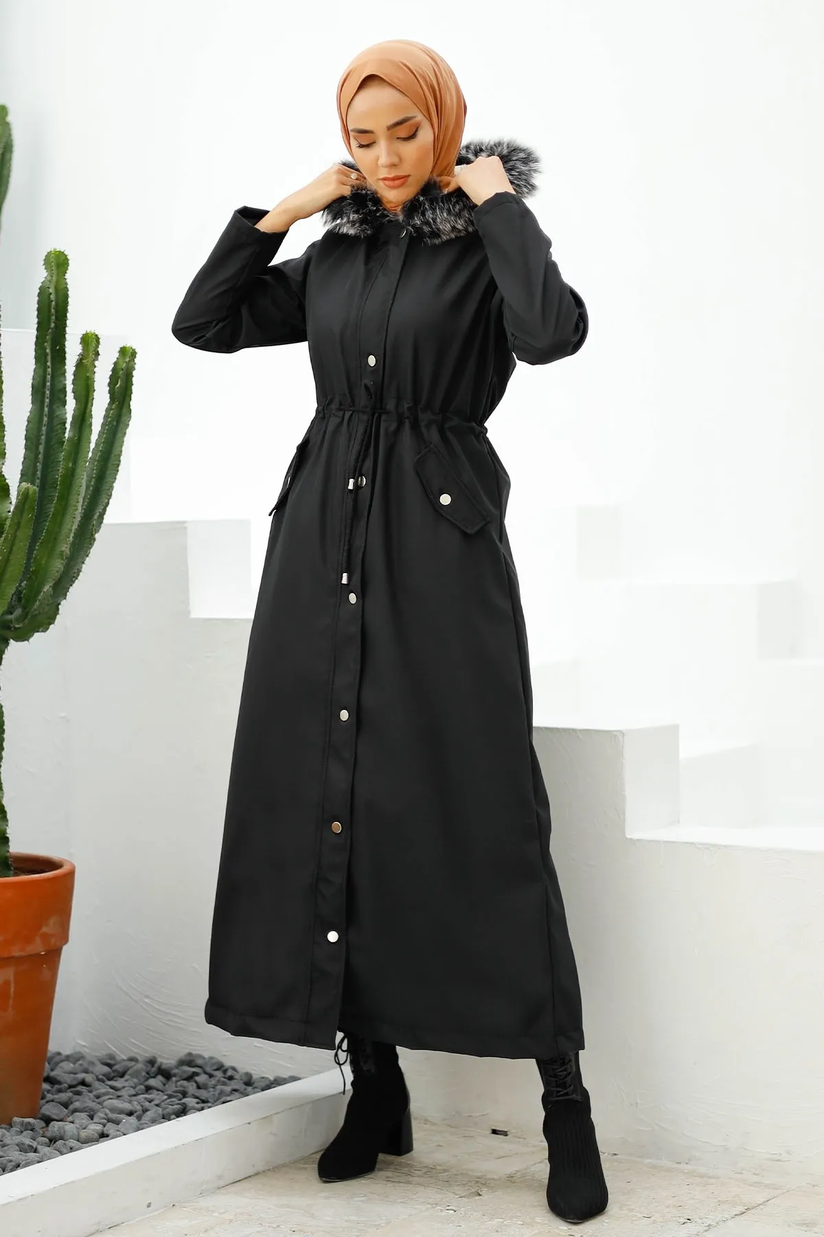 InStyle  Furry Inside Fleece Langmantel 2002 – Schwarz
