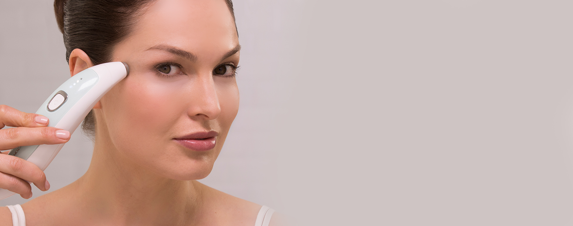 REVEAL Diamond Mikrodermabrasion