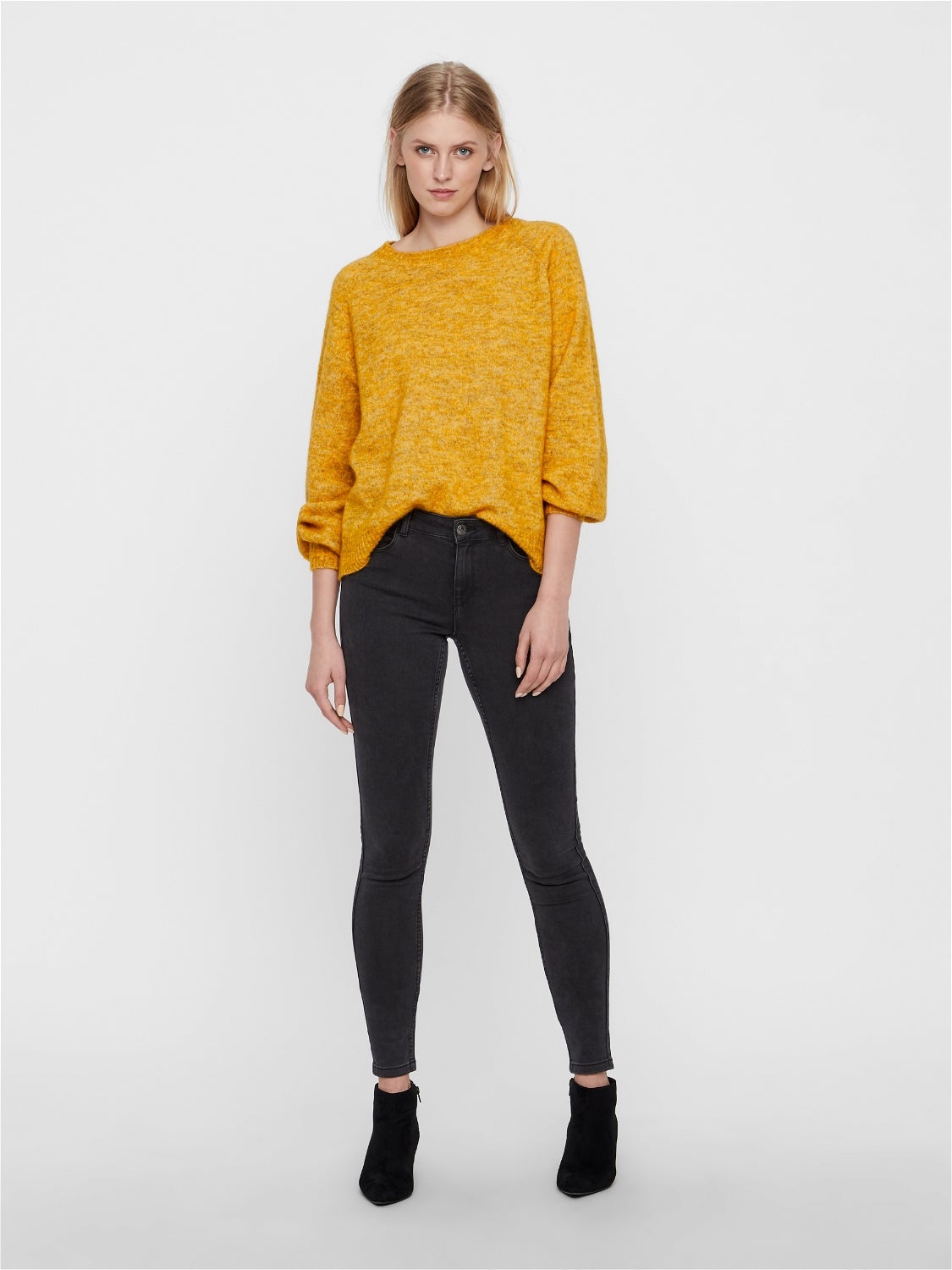 VMSEVEN Mid Rise Slim Fit Jeans