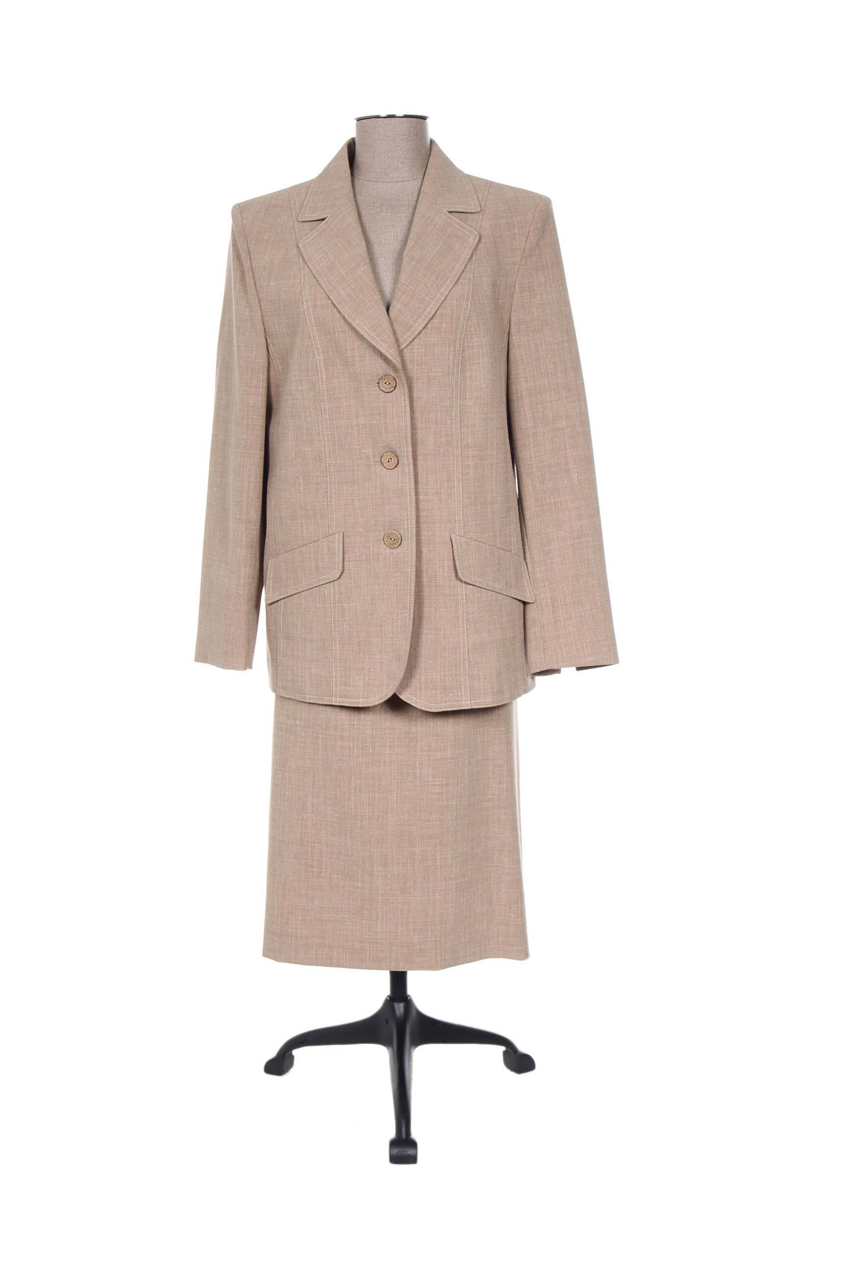 Nonet Jupe Veste Femme couleur beige