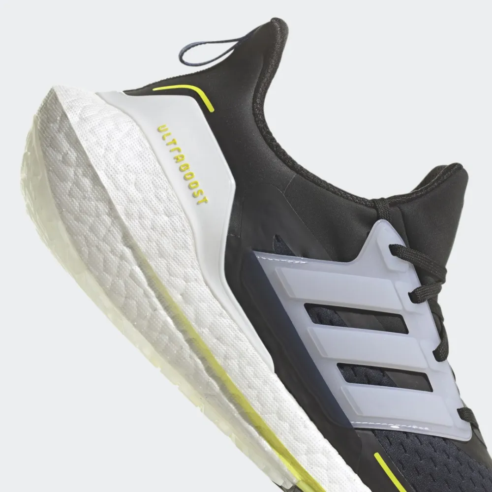 adidas Ultraboost 21 C.RDY S23893 / blau