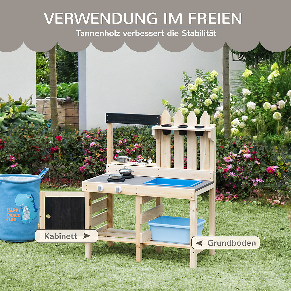 Kinderküche mit Pflanzentöpfe