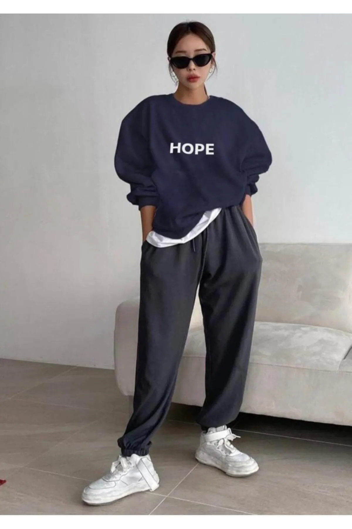My Blog  Marineblaues bedrucktes Hope-Sweatshirt für Damen
