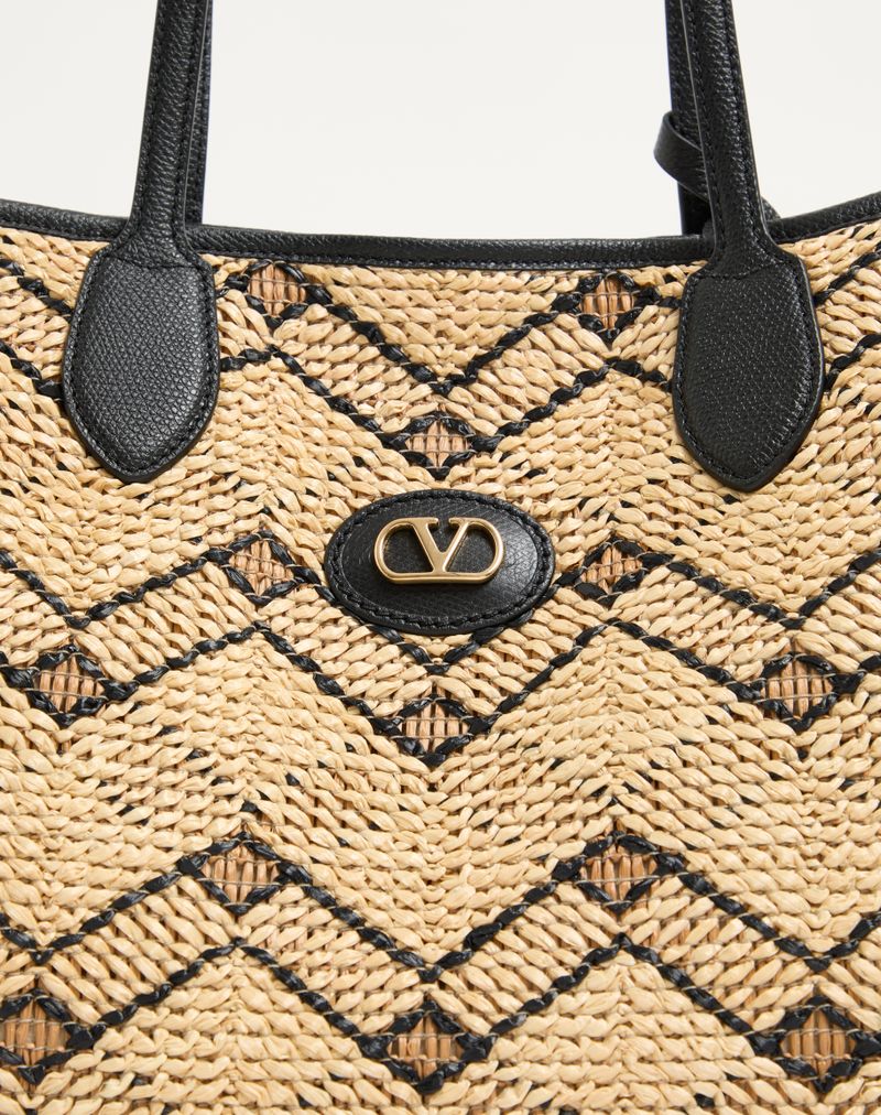 Valentino Garavani mellemstor raffia-indkøbstaske med geometrisk mønster