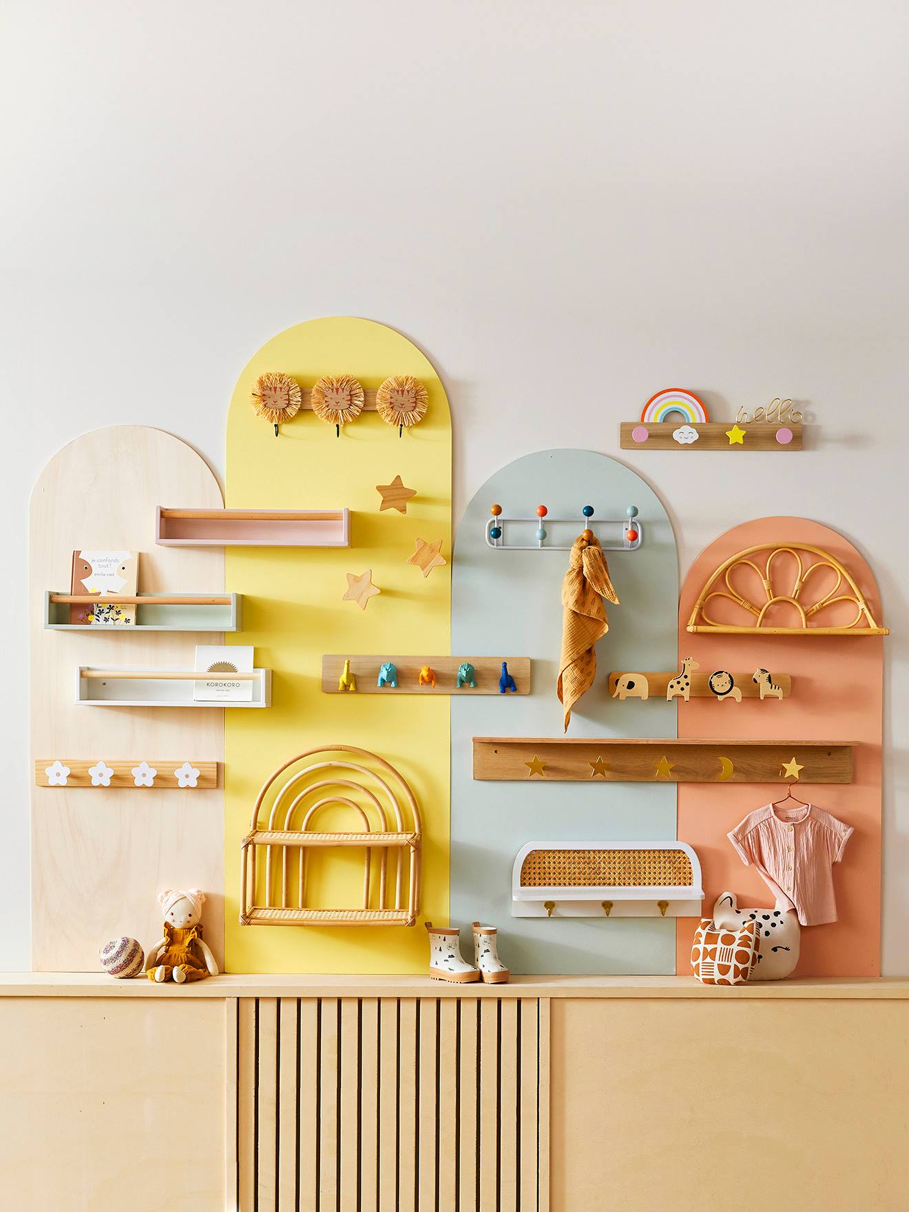 Vertbaudet Kinderzimmer Wandgarderobe SIXTIES - weiß/mehrfarbig