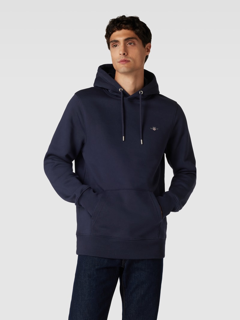 Hoodie mit Label-Stitching Modell 'SHIELD' in marineblau