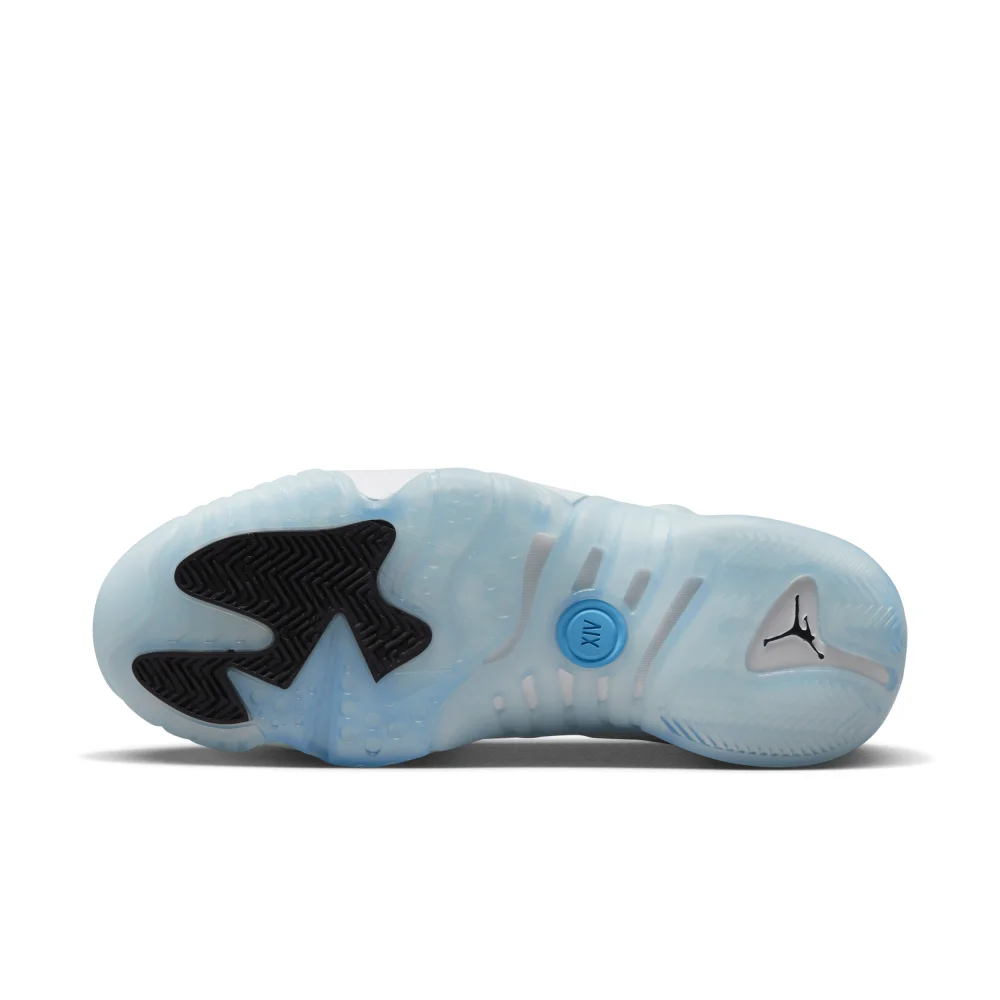 NIKE JORDAN Jumpman Two Trey DO1925-104 / weiss
