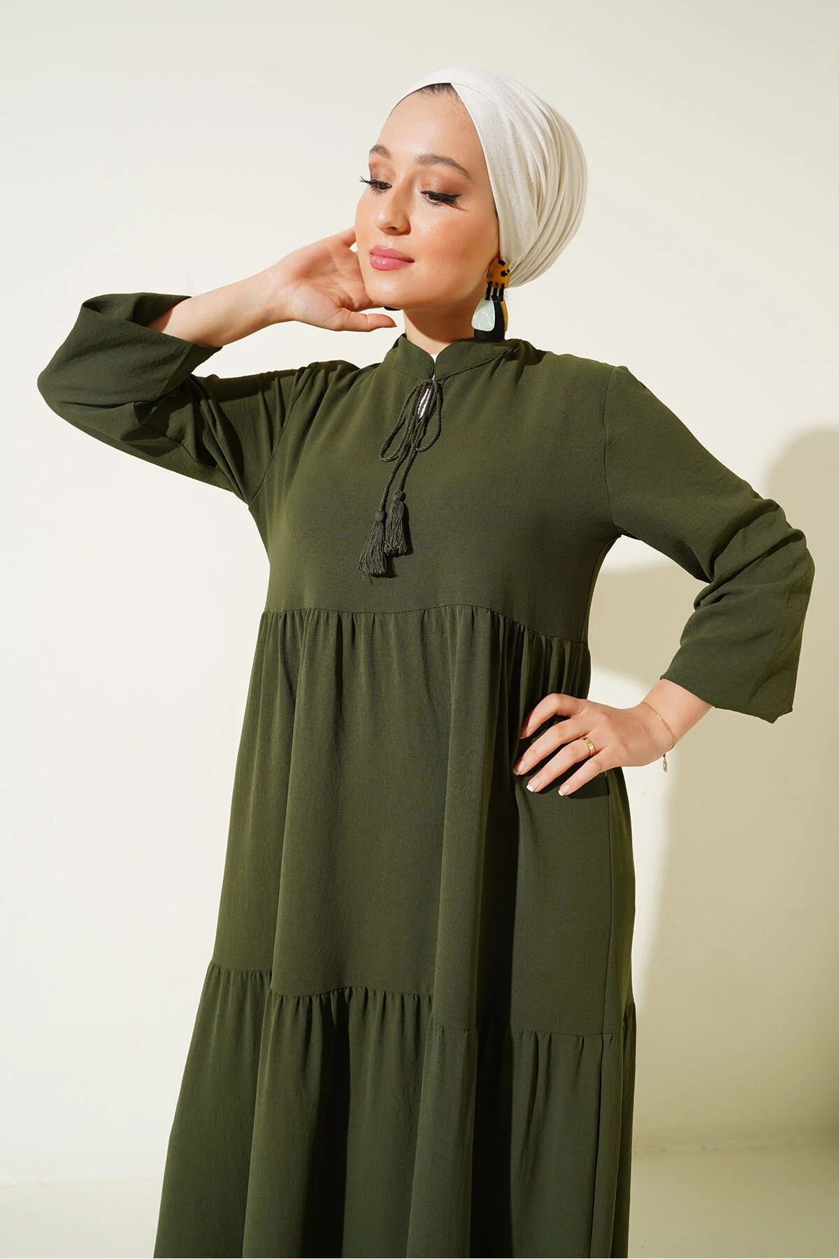 Bigdart  1627 Hijab-Kleid mit Kragen und Schnürung – D.Khaki