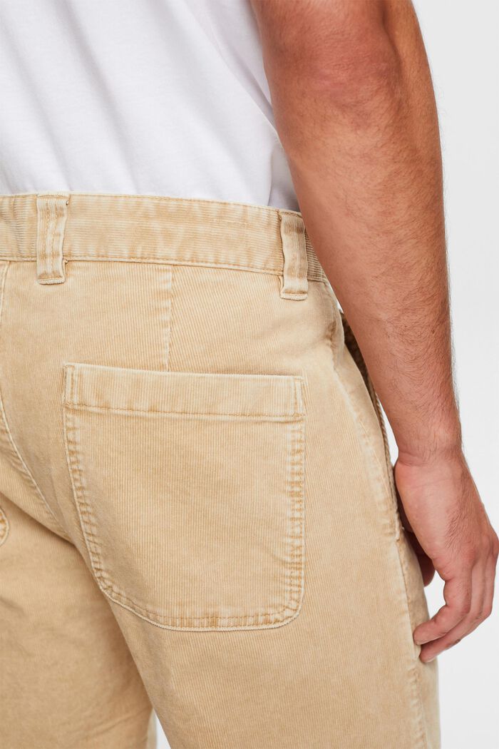 Cordhose in gerader Passform