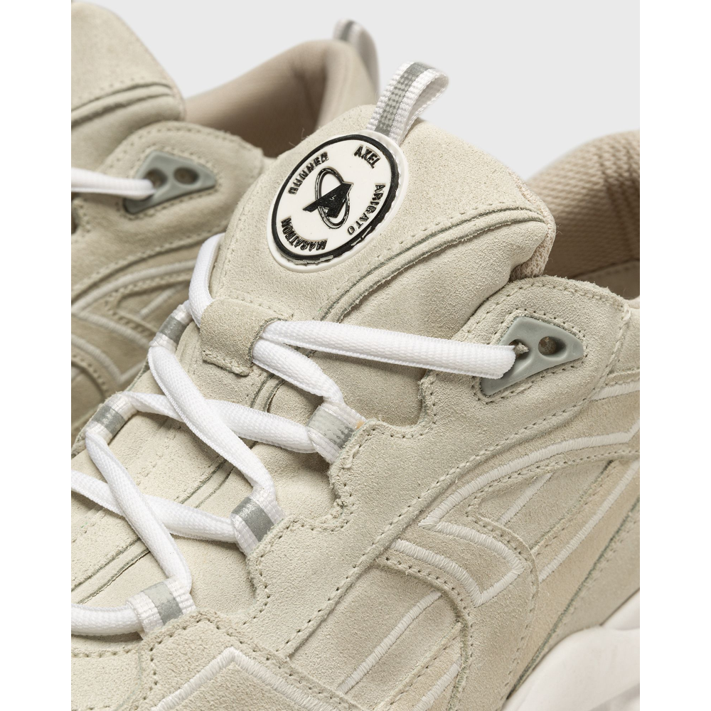 Axel Arigato Marathon R Trail Distressed F1205001 / braun