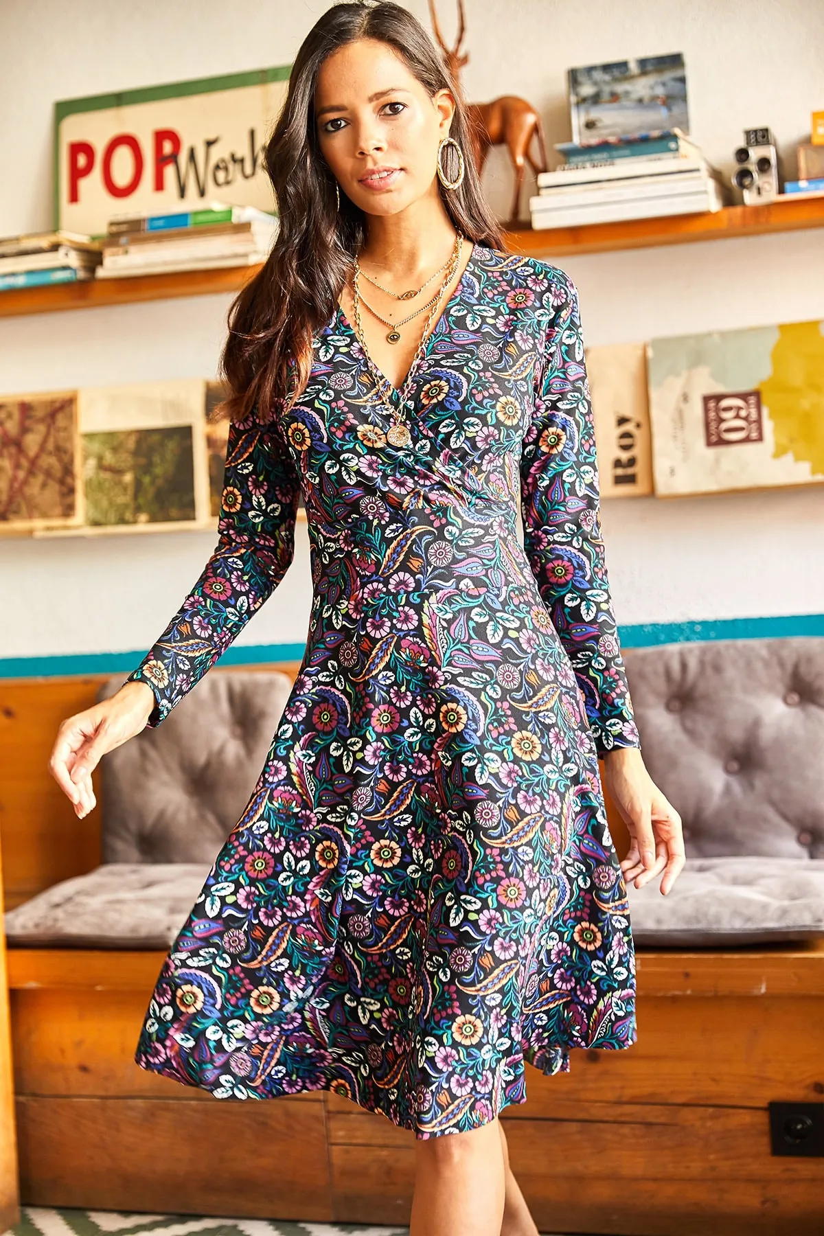 Olalook  Mehrreihiges Damenkleid mit mehreren Mustern ELB-19000994