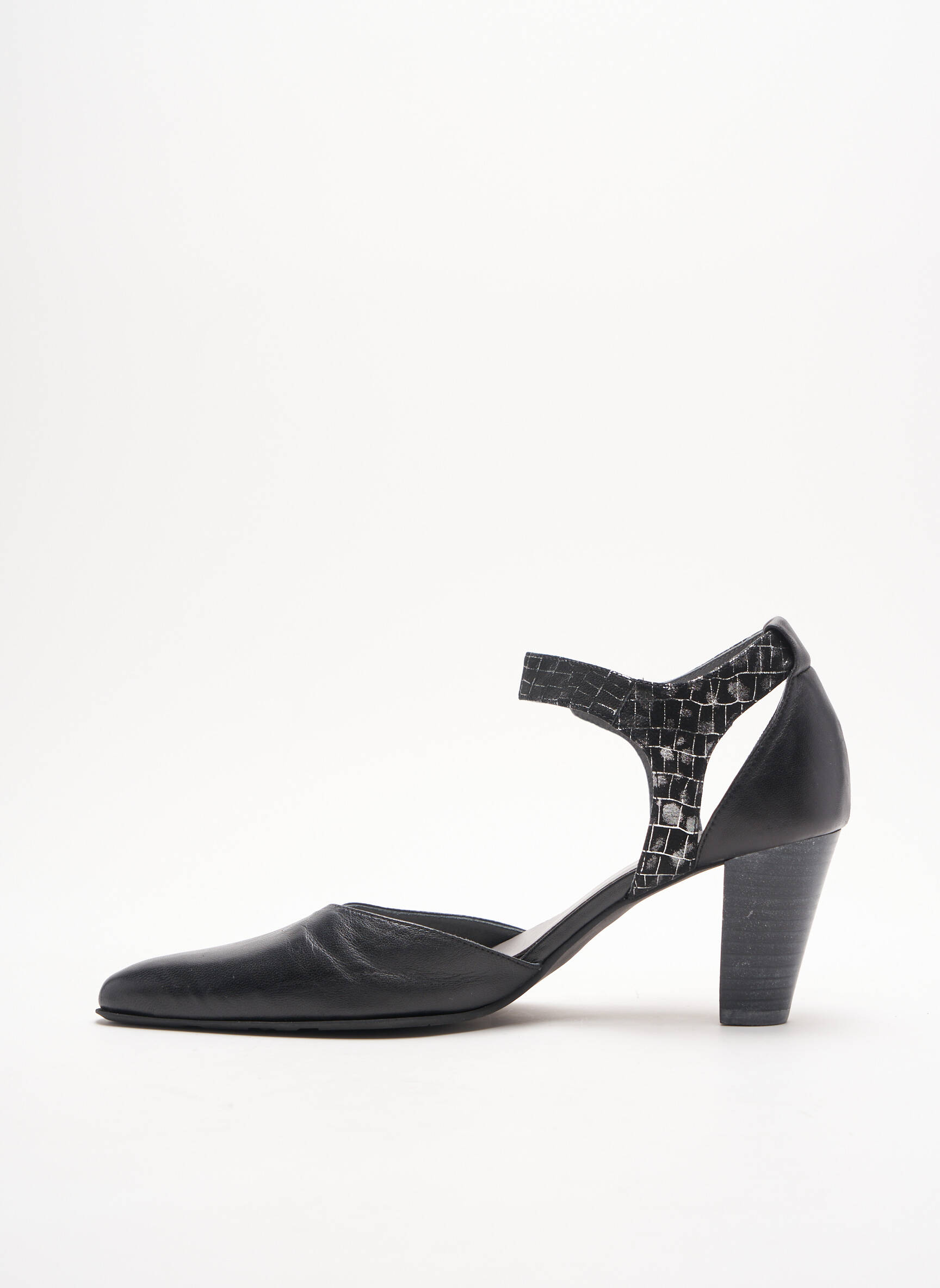 Fugitive By Francesco Rossi Sandales Nu Pieds Femme couleur noir