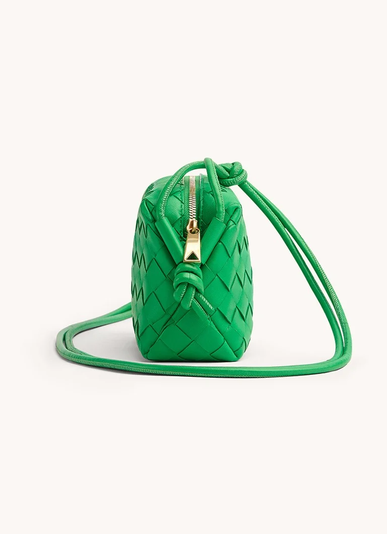 Borsa a tracolla Bottega Veneta Mini Loop Camera in pelle di agnello