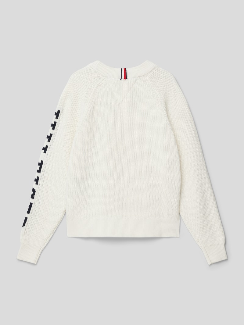 Strickpullover aus Baumwolle mit Label-Detail in offwhite
