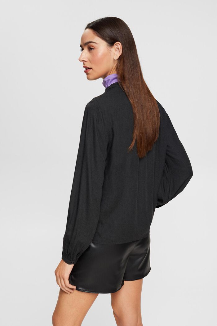 Bluse mit Ausschnitt in Wickel-Optik