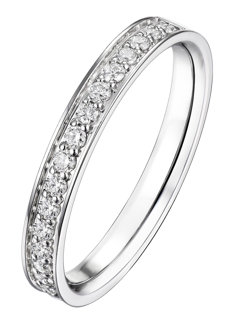 Inel cu vârf de diamant din aur alb cu un diamant de 0,27 ct, perfect pentru o nuntă.