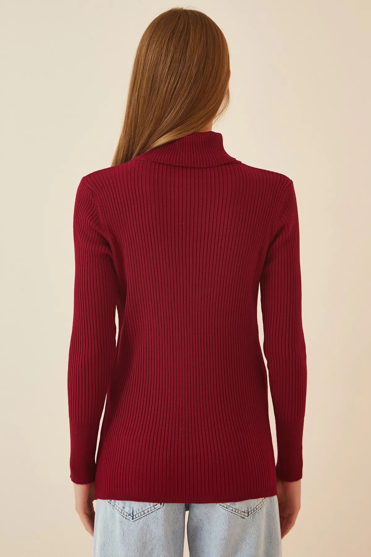 Happiness İstanbul  Burgunderroter gerippter Lycra-Pullover mit Nieten für Damen DD01007