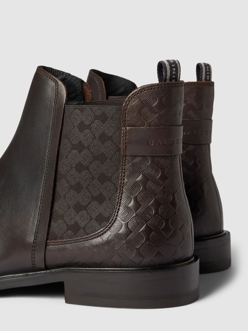 Chelsea Boots mit rückseitiger Prägung Modell 'Samuel' in mittelbraun