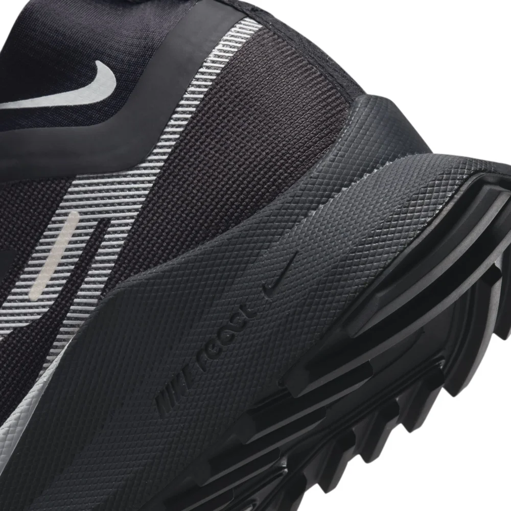 Nike React Pegasus Trail 4 GORE TEX DJ7929-001 / schwarz