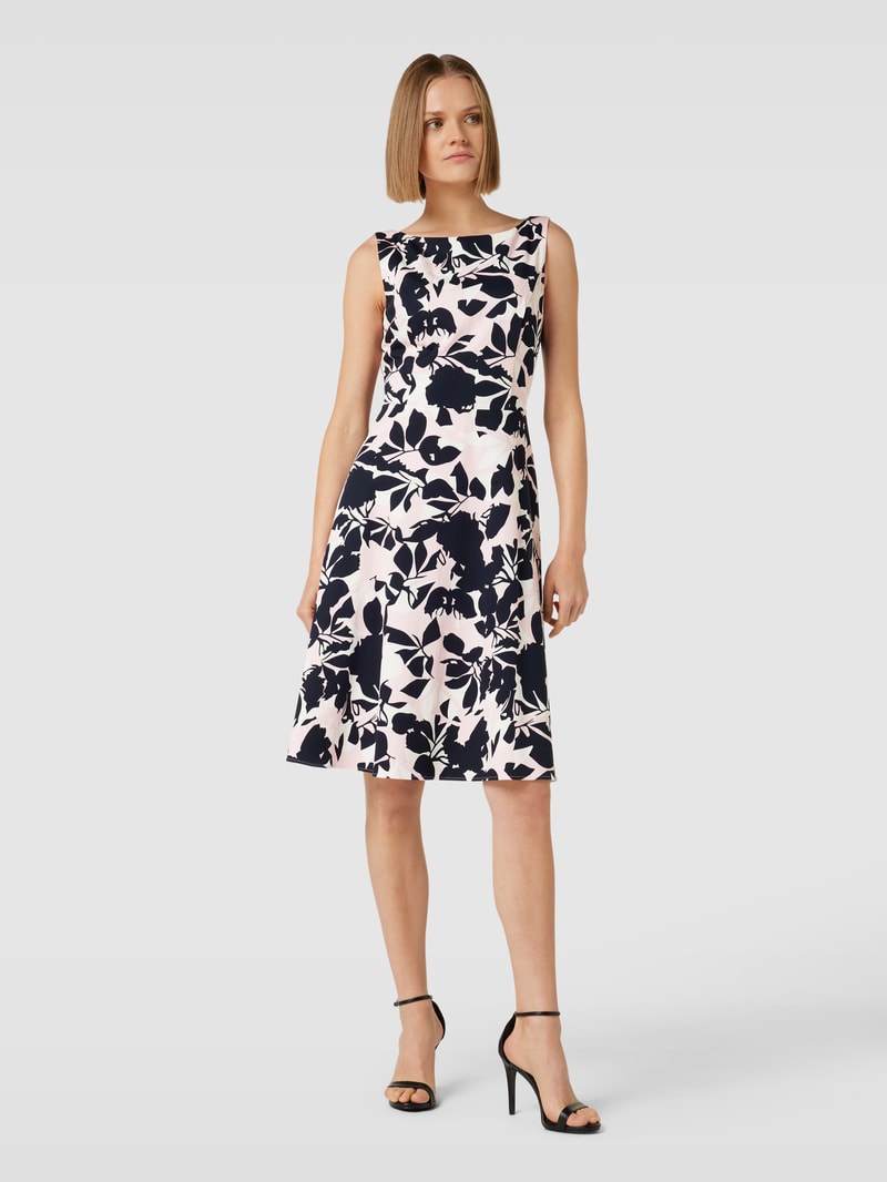 Cocktailkleid mit floralem Muster in rosé