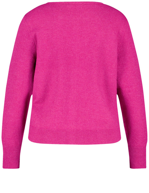 Wärmende Strickjacke mit Knopfleiste