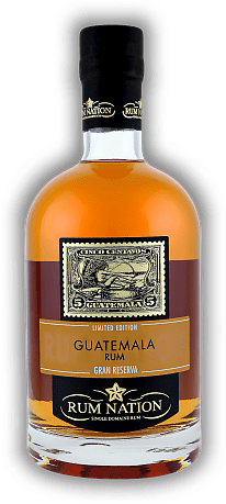 Rum Nation Guatemala Gran Reserva Rum Nation Guatemala Gran Reserva Einer der leichtesten Rums in der Serie mit einem willkommenen süßen Touch im Latin Stil, aber ohne jemals zu süßlich zu werden.  0,7	 Liter - Vol 40%