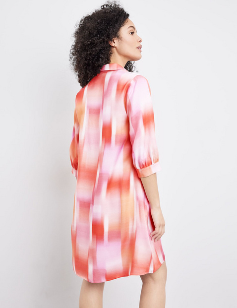Nachhaltiges Blusenkleid