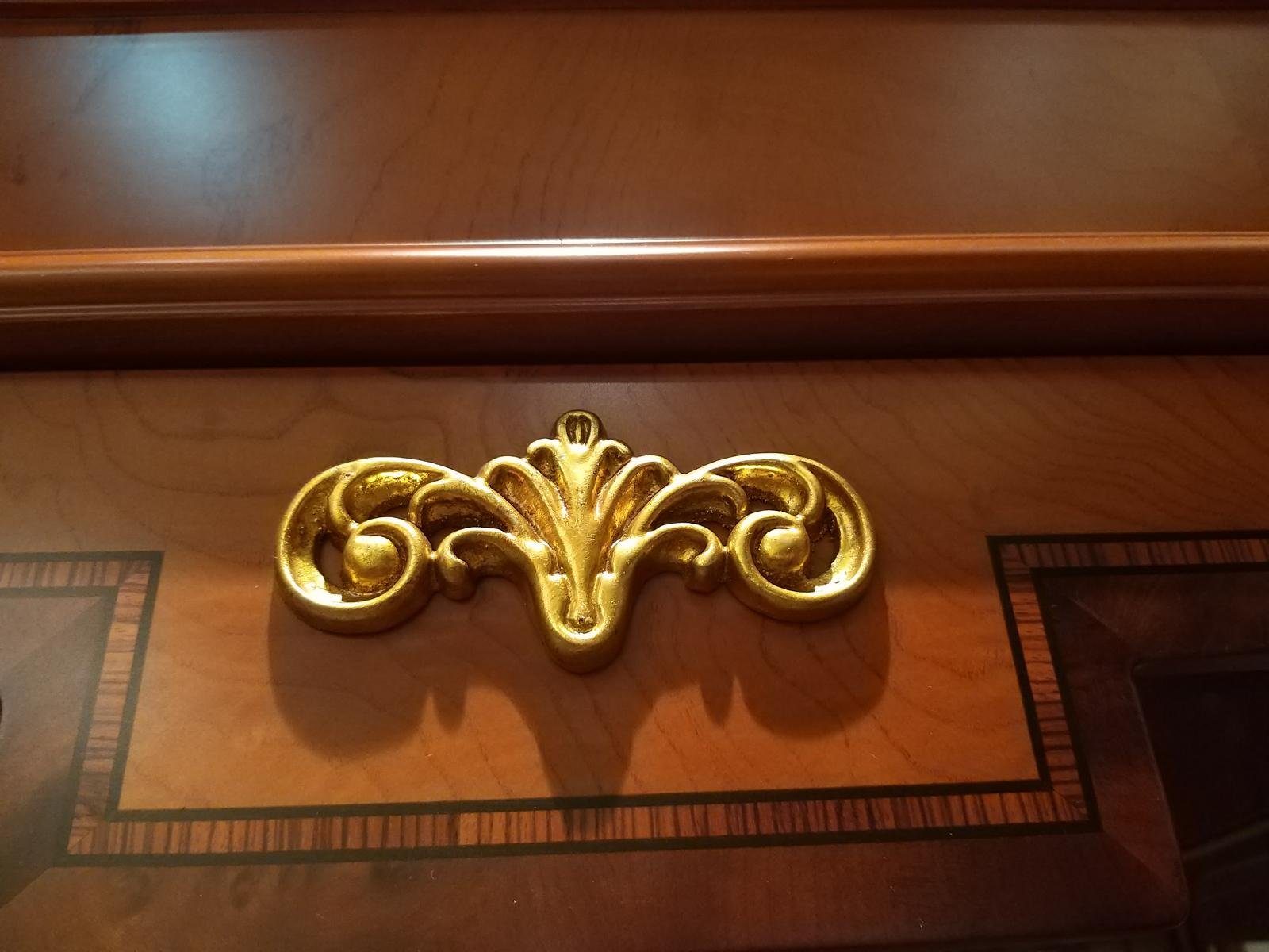 JVmoebel Barschrank Vitrine Bar Schrank Schränke Hausbar Klassische Bar Antik Stil