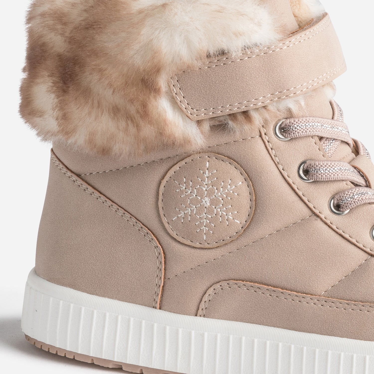 Basket BUGGY beige rosé fourrée