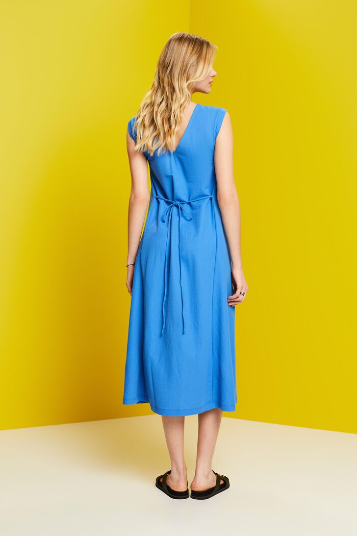 Dresses knitted