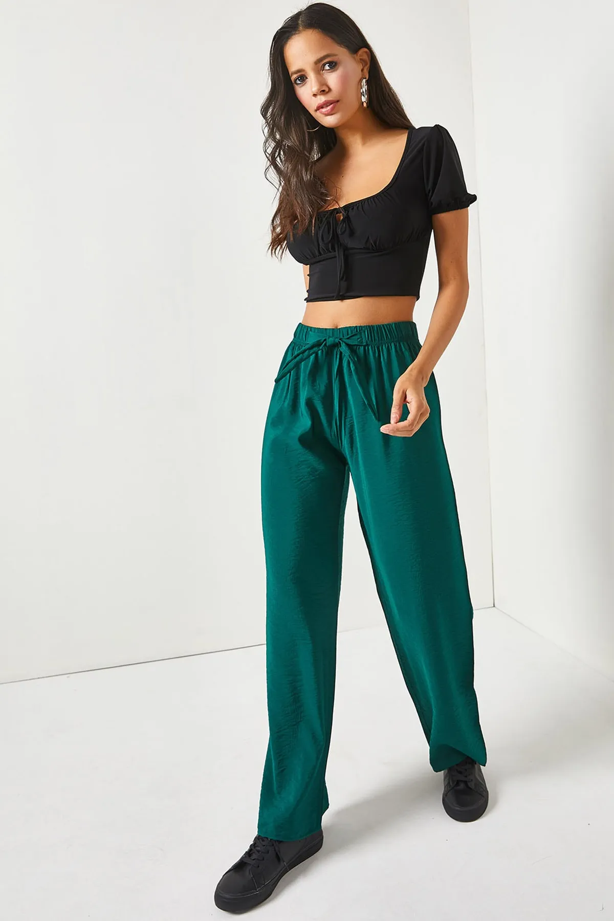 Olalook  Smaragdgrüne Palazzo-Ayrobin-Hose mit Gürtel und elastischem Bund für Damen PNT-19000200