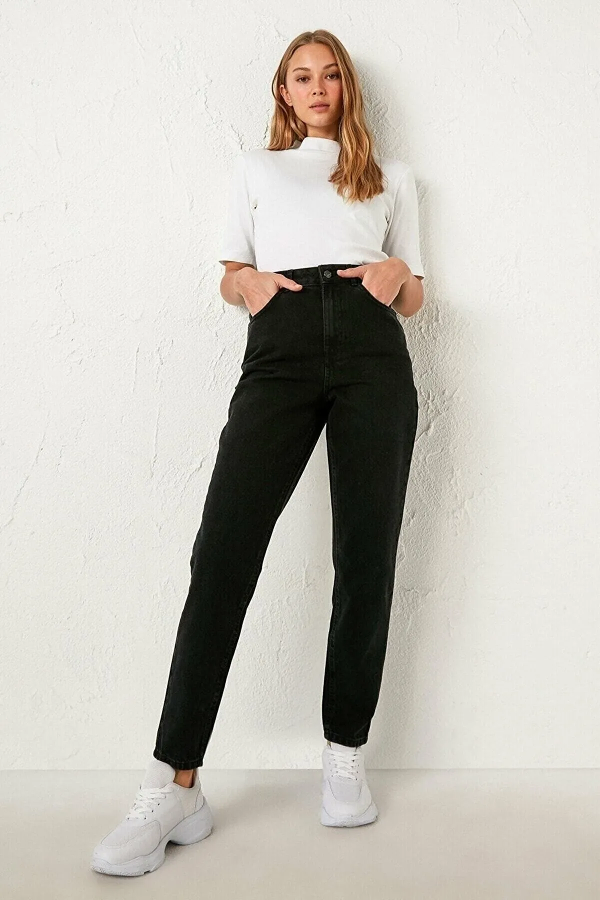 TRENDNATUREL  Jeans - Schwarz - Mom