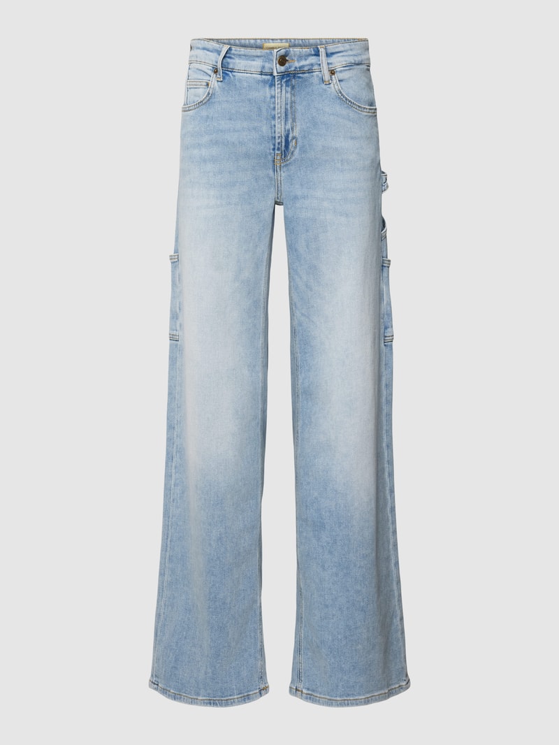 Jeans mit Label-Patch Modell 'ALIA' in hellblau