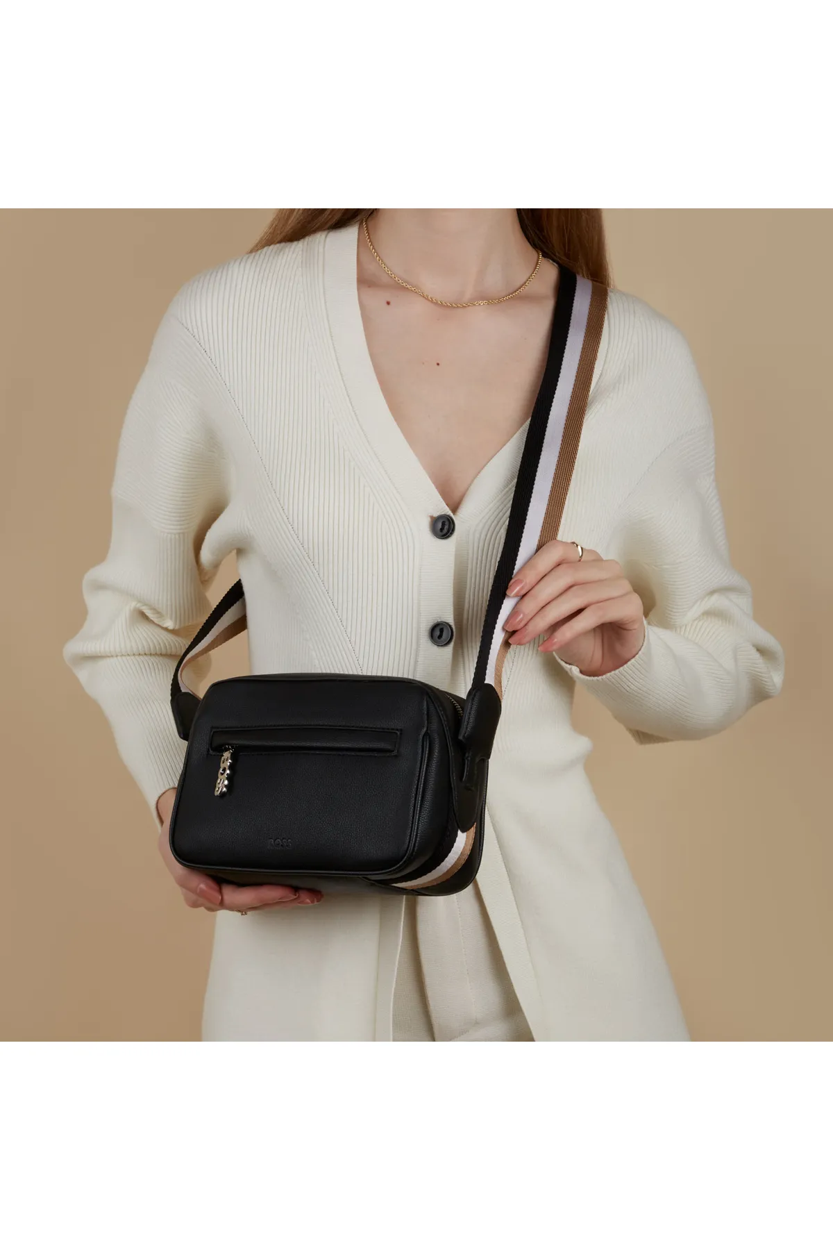 Hugo Boss  Damen Umhängetasche Schwarz 50517051-001
