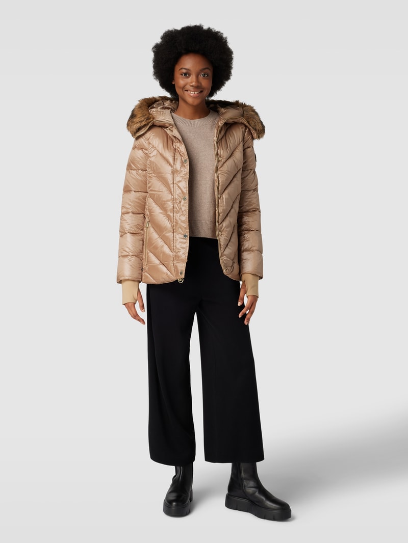 Steppjacke mit Kunstfellbesatz in gold