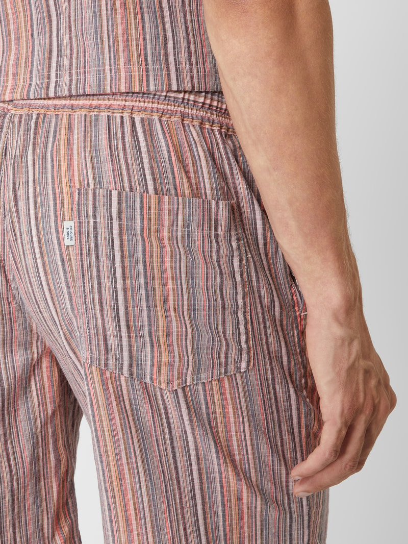 Shorts mit Streifenmuster in rostrot