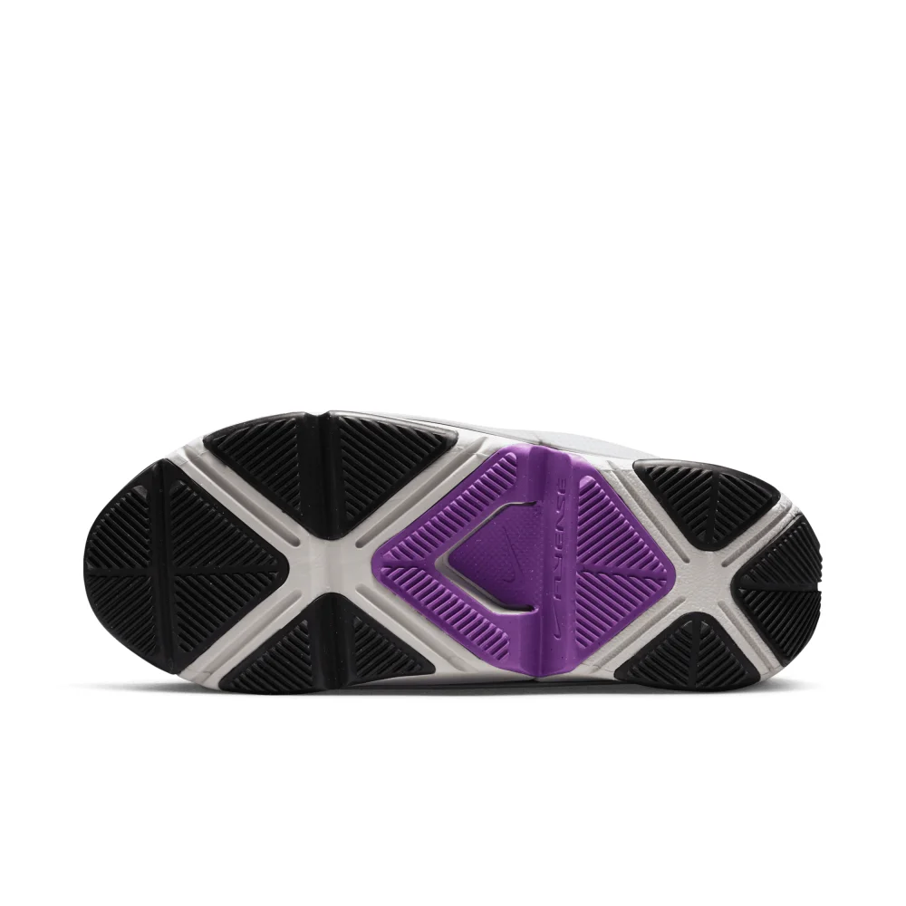 Nike Go FlyEase DR5540-104 / weiss