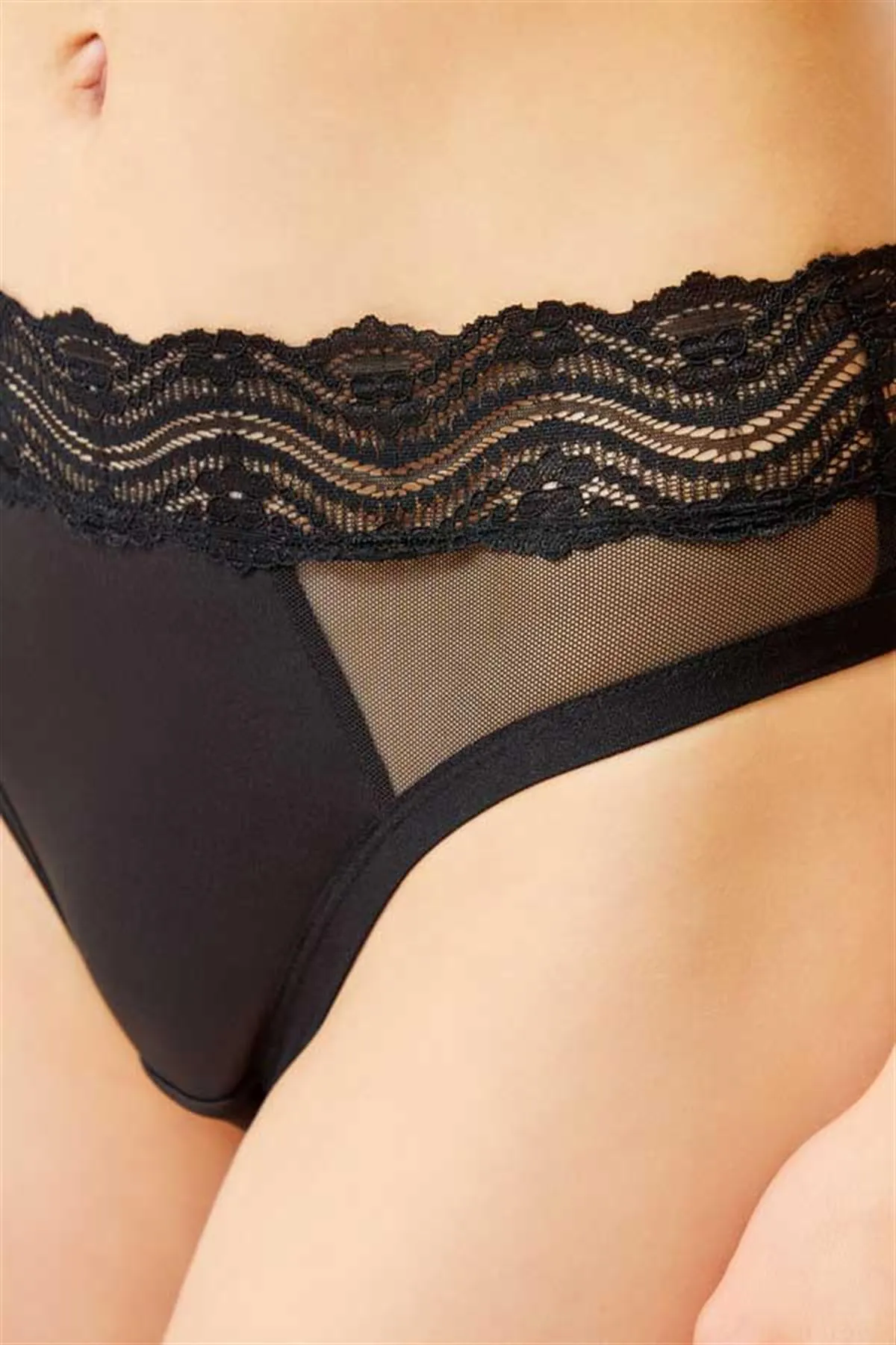 Cottonhill  3er-Pack Menstruationshöschen für Damen mit transparentem Tüll und detaillierten Details