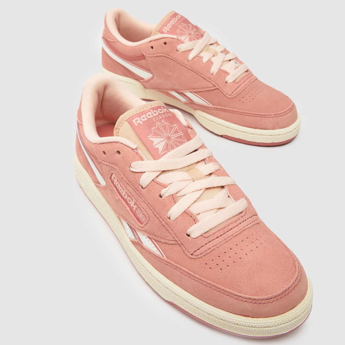 Reebok Club C Revenge – Vita och rosa träningsskor