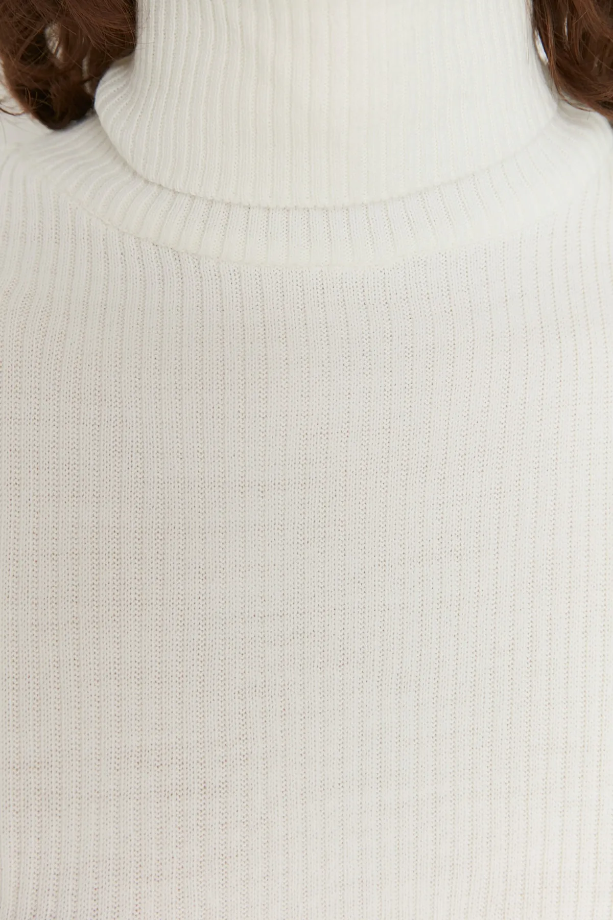 Trendyol Collection  Ecrufarbener Basic-Rollkragenpullover TWOAW21KZ1279